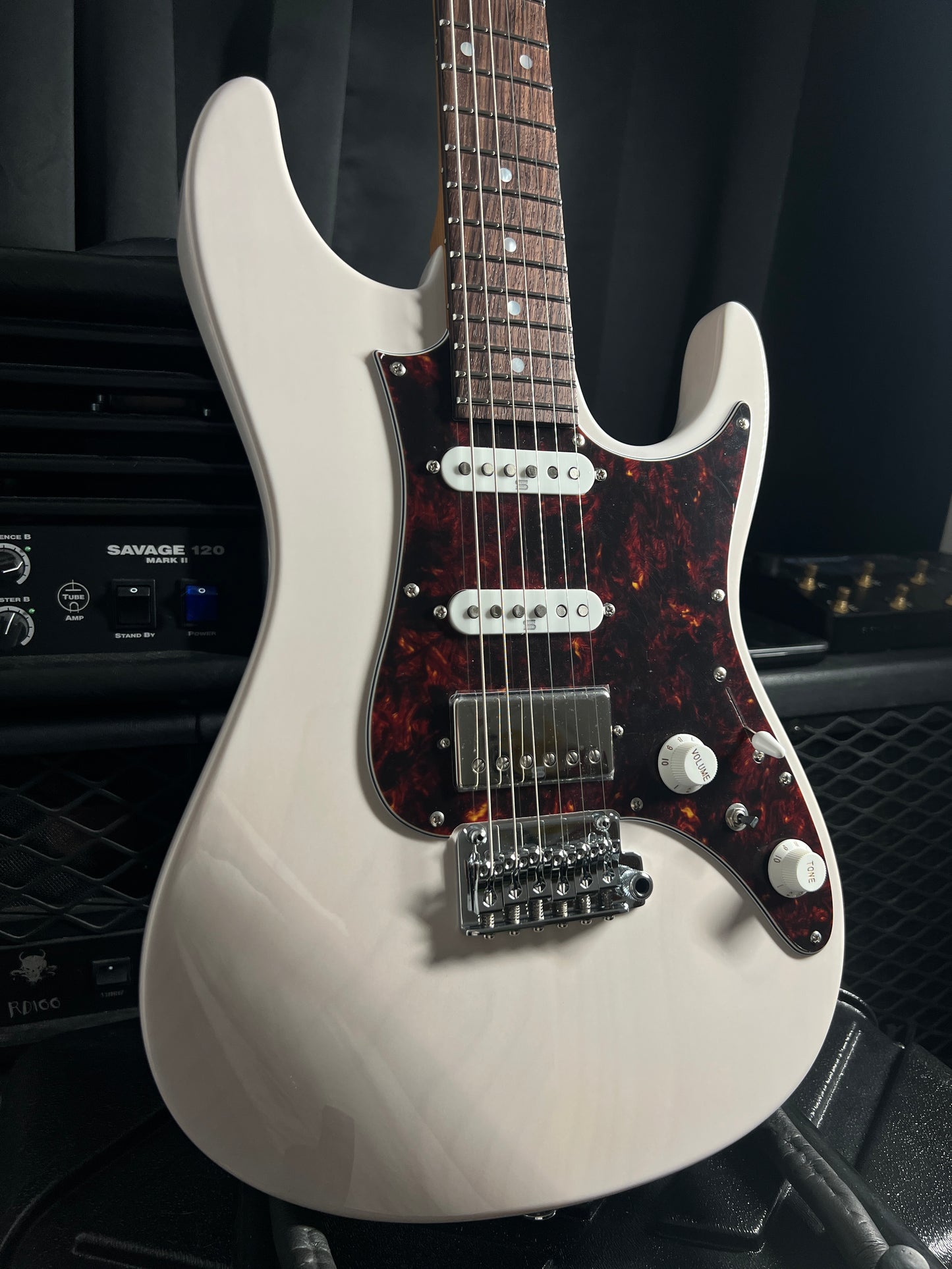 Ibanez AZ2204N AWD