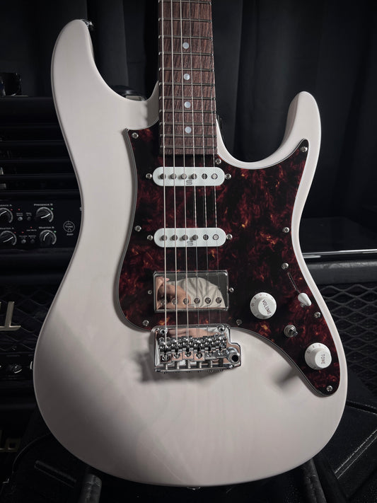 Ibanez AZ2204N AWD