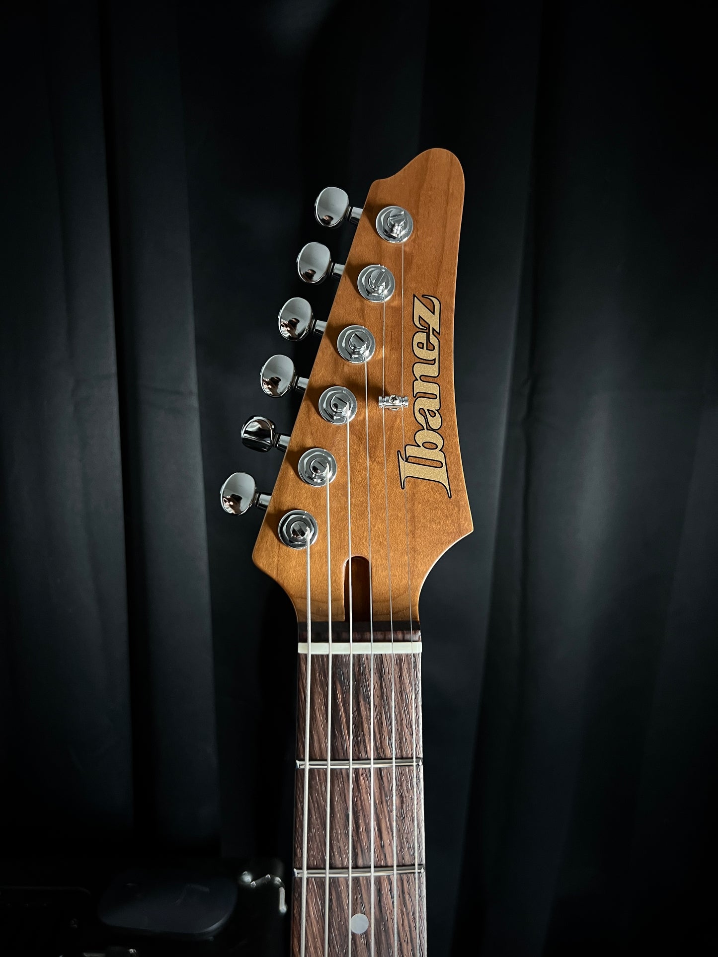 Ibanez AZ2204N AWD