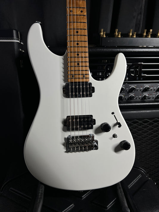 Ibanez Prestige AZ2402 - Pearl White Flat