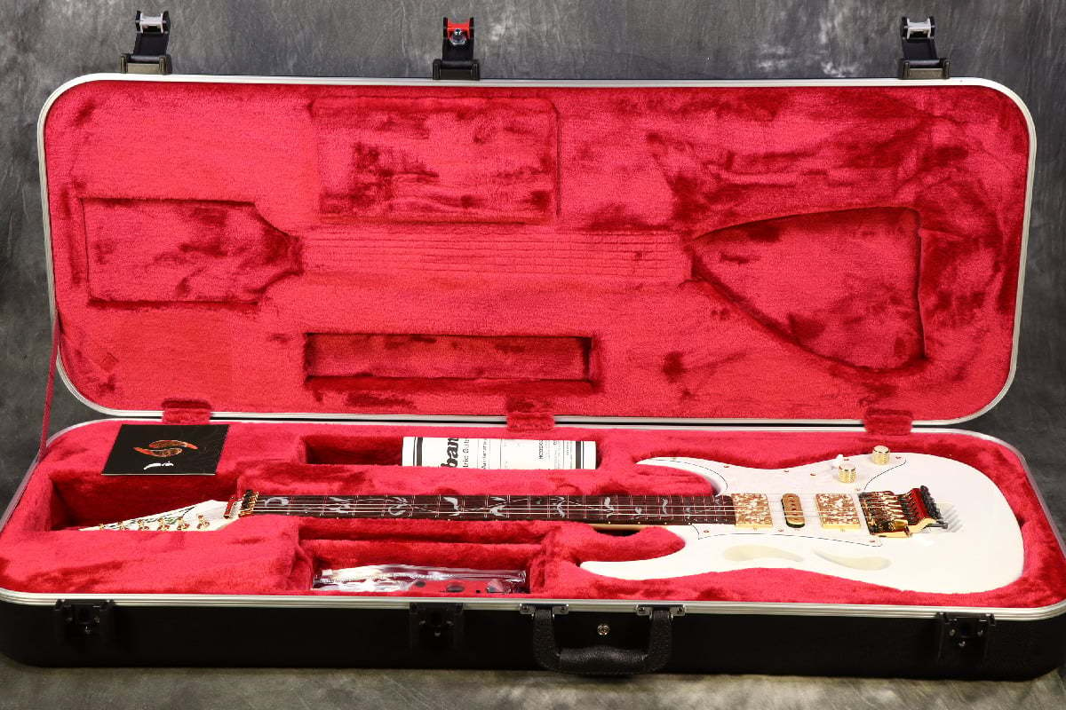 Ibanez Steve Vai Signature PIA